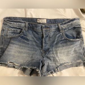 Free people size 30 Jean shorts